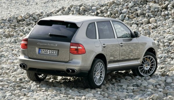 Porsche Cayenne Turbo S.